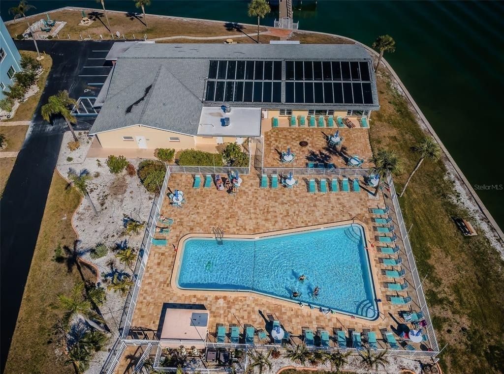 2 Causeway Boulevard - Photo 29