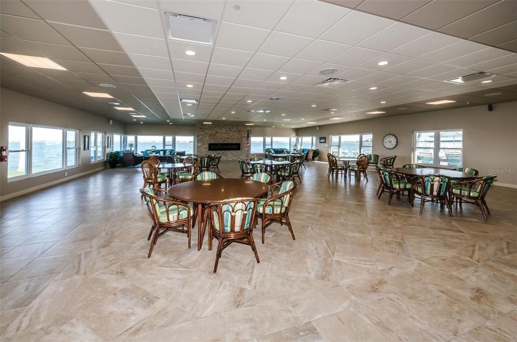 2 Causeway Boulevard - Photo 31