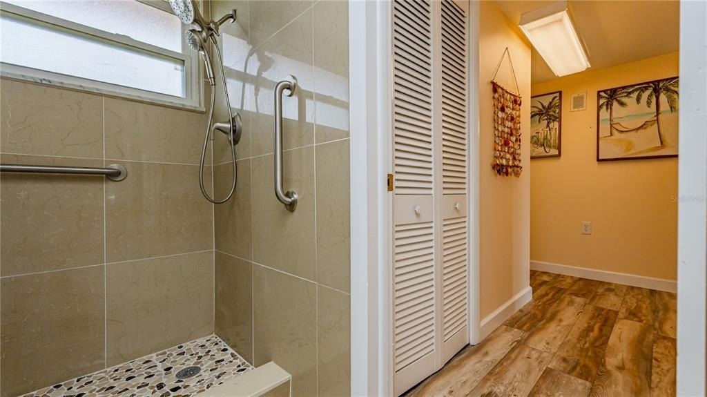 5020 Brittany Drive S - Photo 21