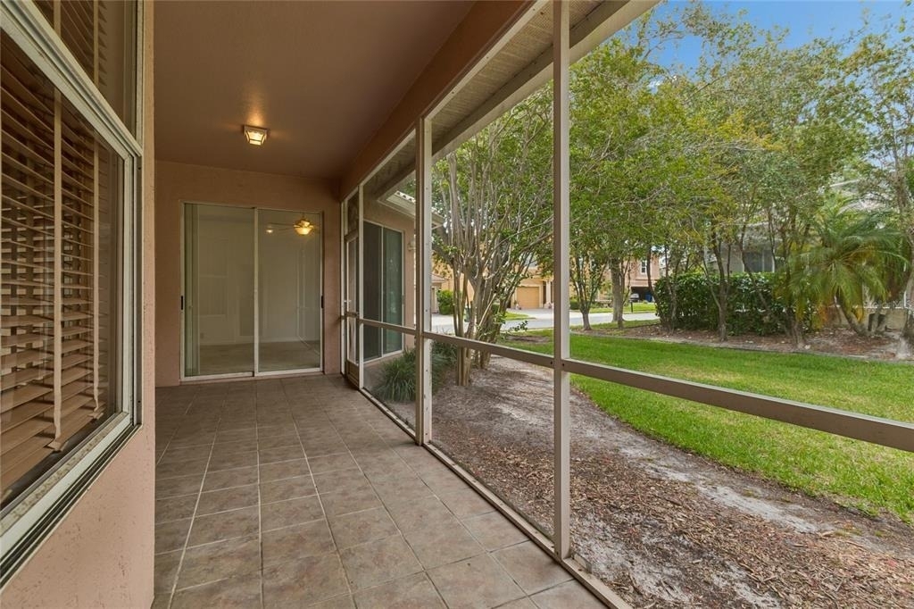 2204 Elizabeth Way - Photo 10