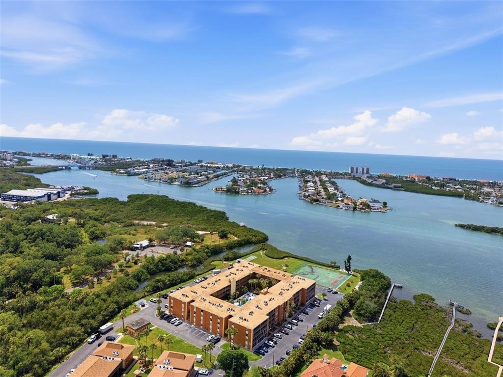 12760 Indian Rocks Road - Photo 24