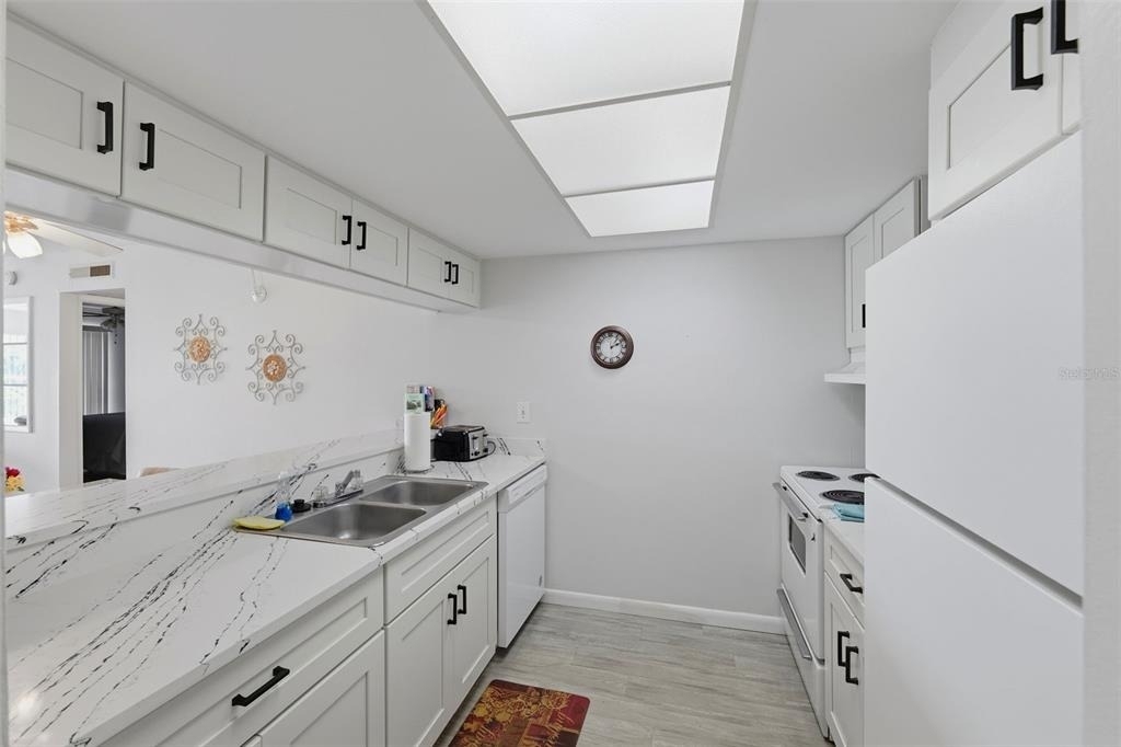12760 Indian Rocks Road - Photo 4