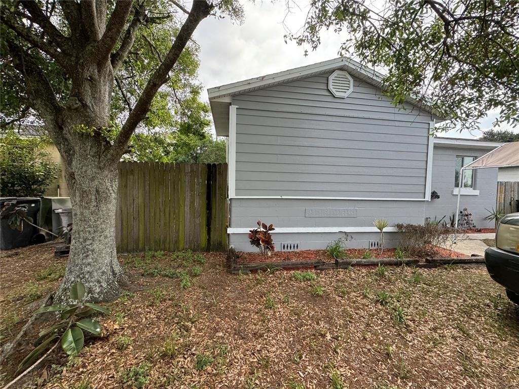 3114 58th Avenue N - Photo 1