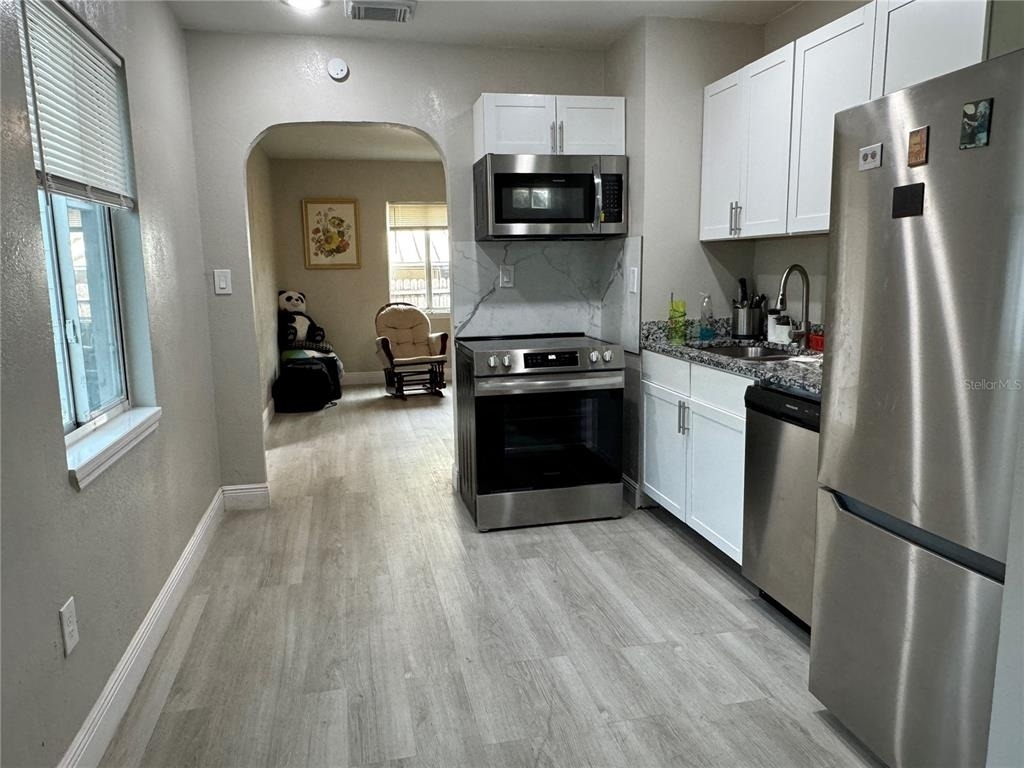 3114 58th Avenue N - Photo 2