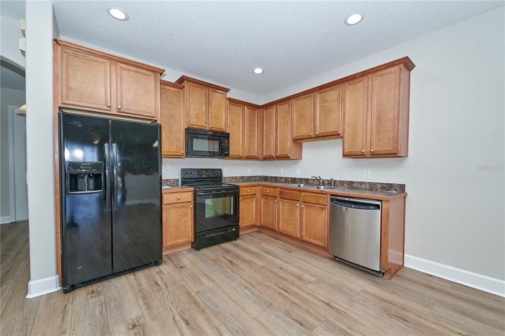 23903 Sardinia Drive - Photo 7