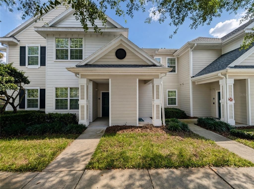 143 Southern Pecan Circle - Photo 0