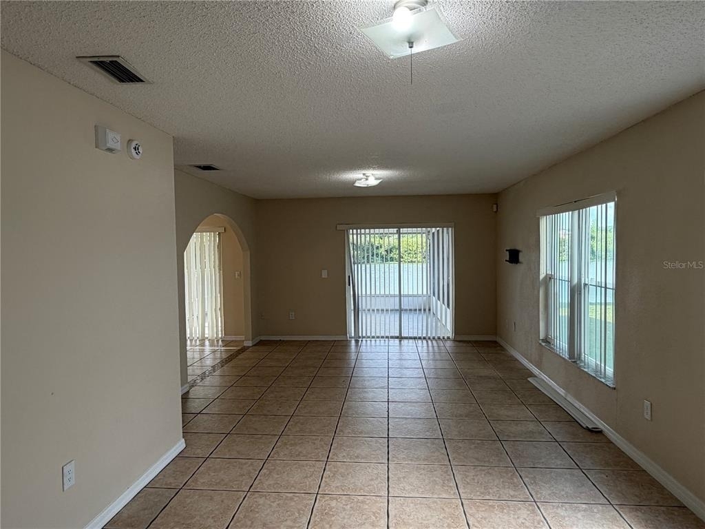 758 Burlwood Street - Photo 10