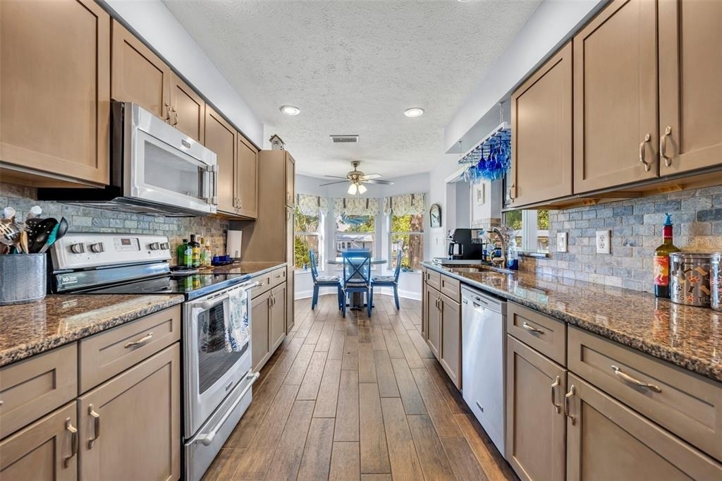 11768 W Riverhaven Drive - Photo 13
