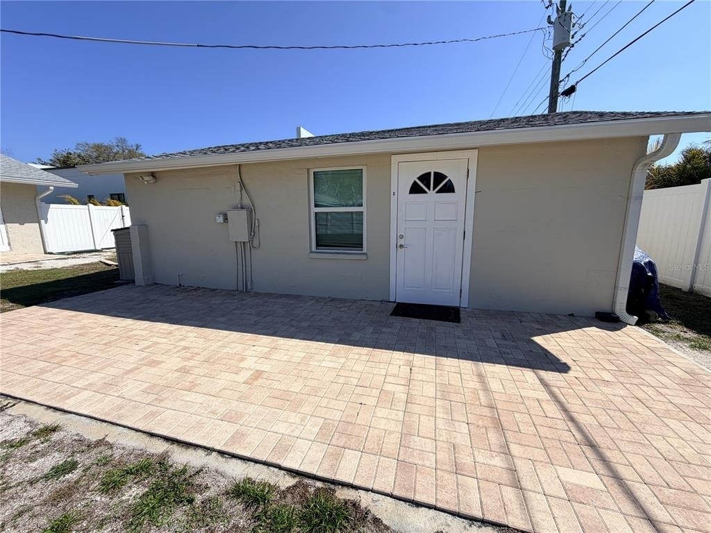 2216 Webber Street - Photo 0