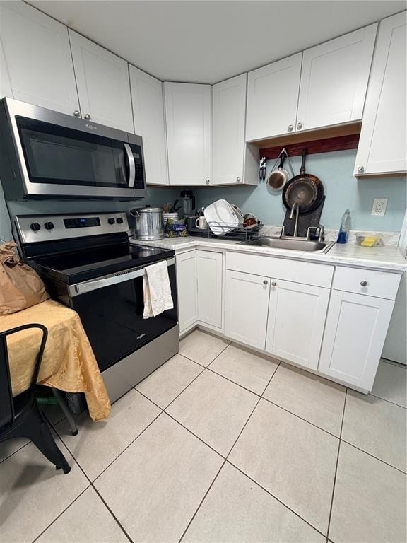 2216 Webber Street - Photo 2