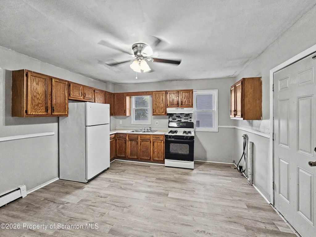 109 1/2 Penn Street - Photo 2