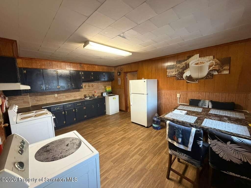 717 Prospect Avenue - Photo 8