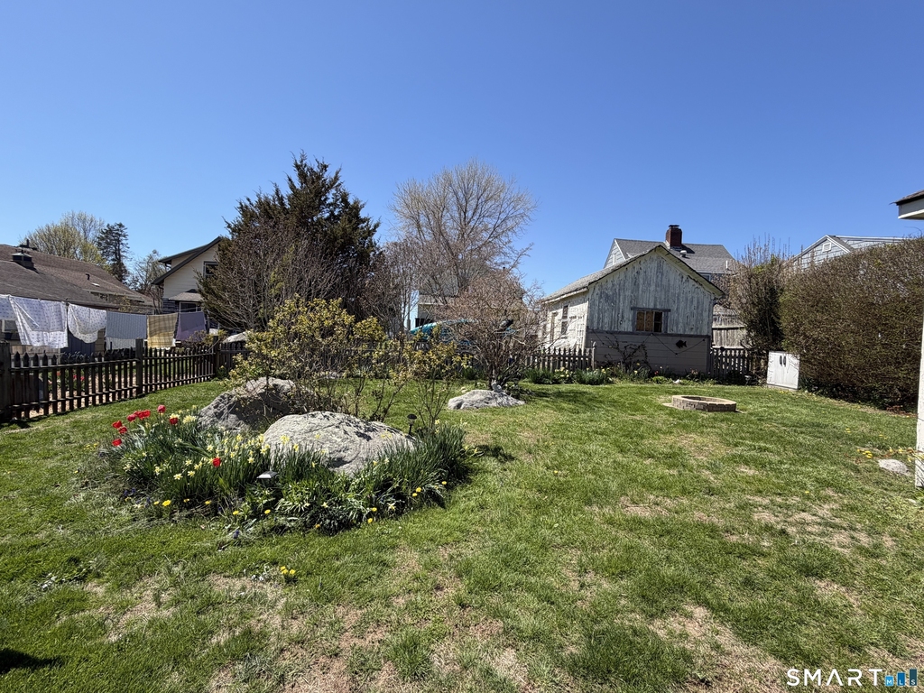 40 Ashworth Avenue - Photo 14