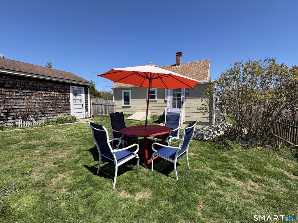 40 Ashworth Avenue - Photo 12