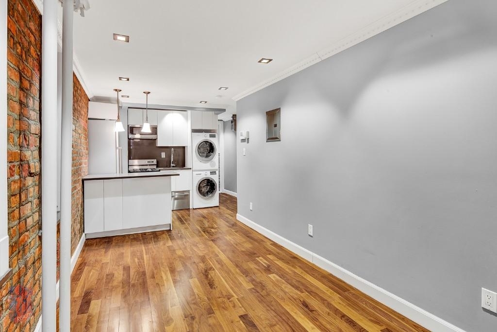 115 Mulberry Street - Photo 0