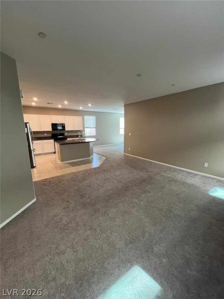 6071 Castle Gardens Avenue - Photo 3