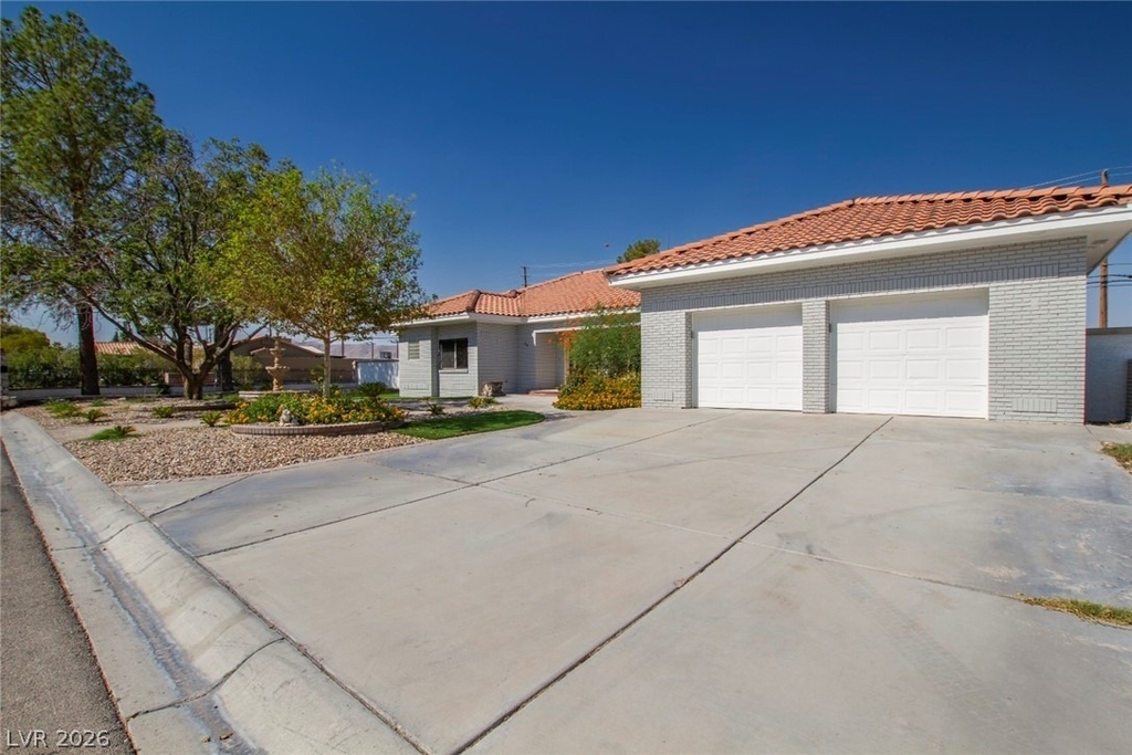 60 E Levi Avenue - Photo 1