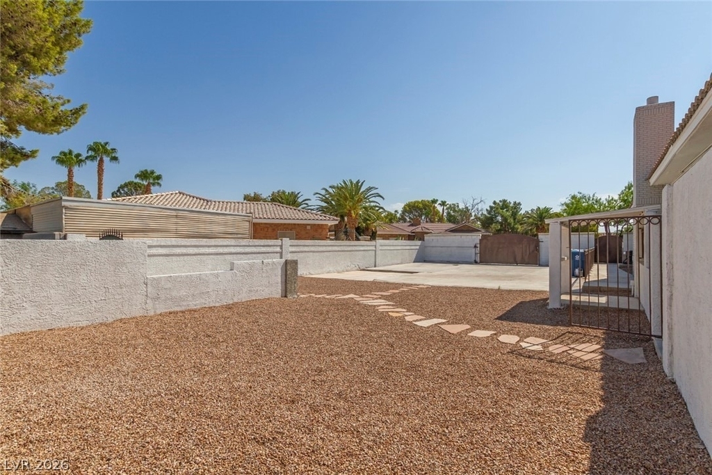 60 E Levi Avenue - Photo 71