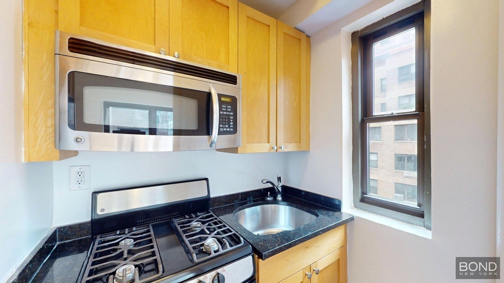 141 east 56th street  - Photo 1