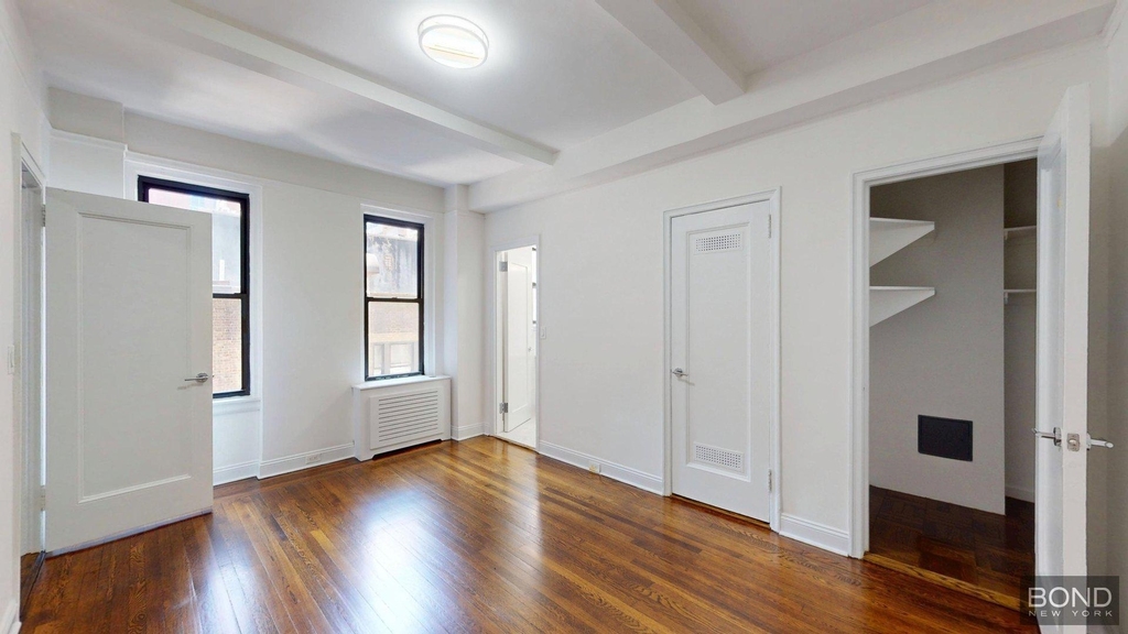 140 East 46th Street Apartment 6K - Photo 1
