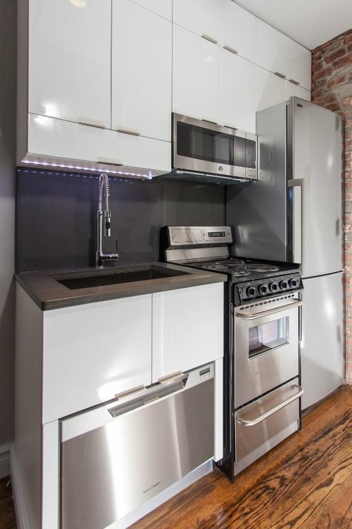 234 west 14th Street  - Photo 0