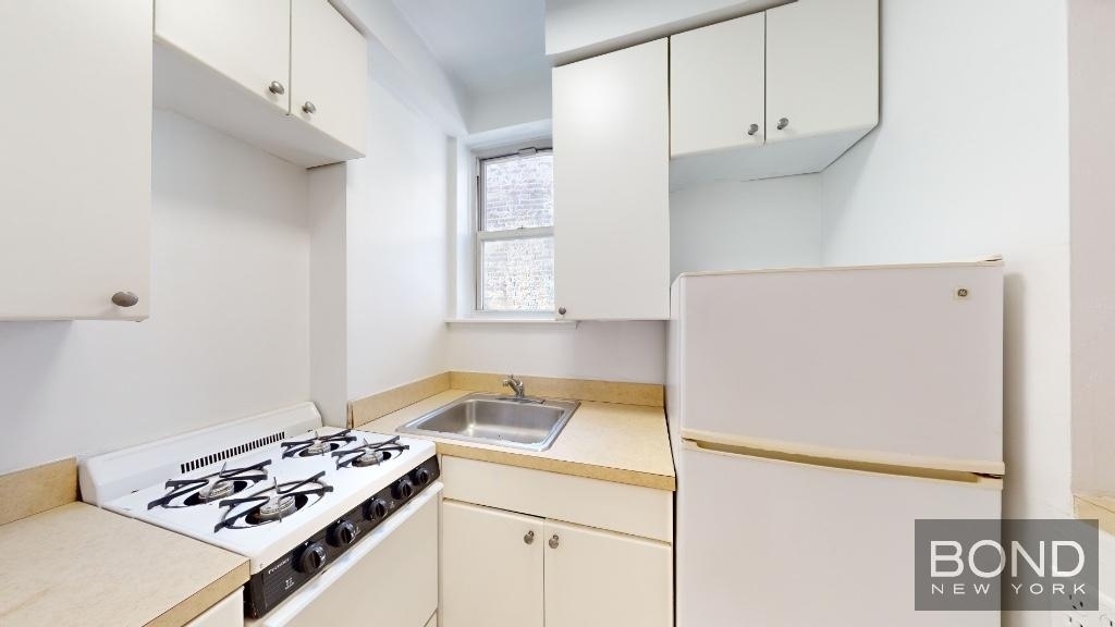 214 East 85th Street  - Photo 4