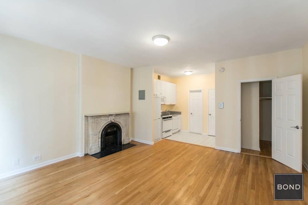 69 West 55th Street Apartment 5A - Photo 1