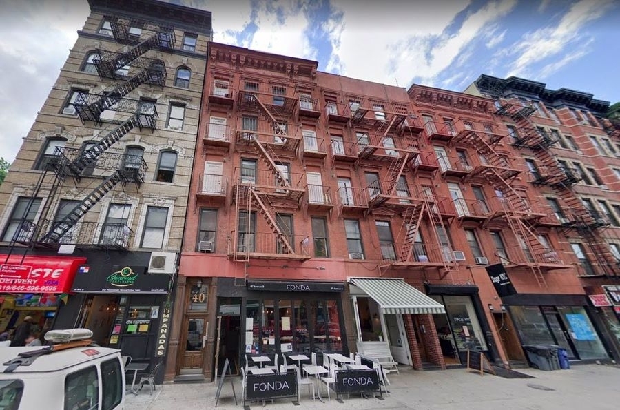 40 Avenue B - Photo 0