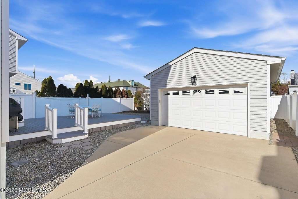 21 Jersey City Avenue - Photo 3