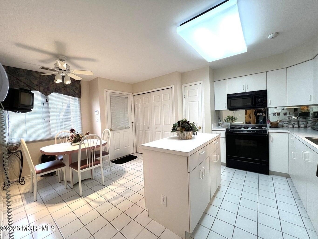 92 Winthrop Road - Photo 2