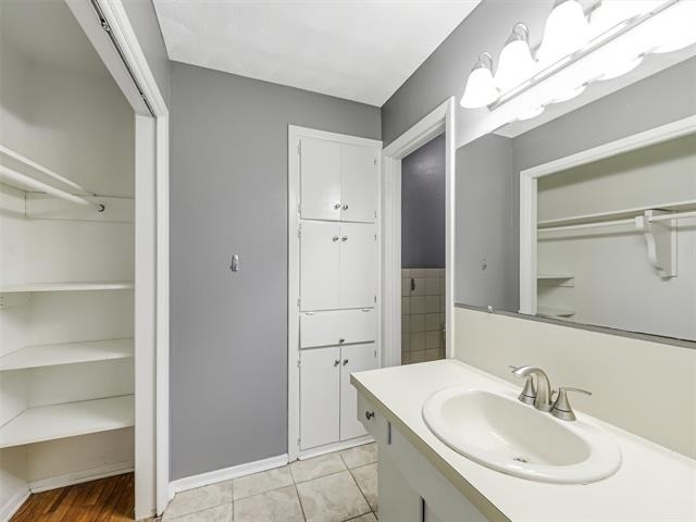 700 Kindred Lane - Photo 18