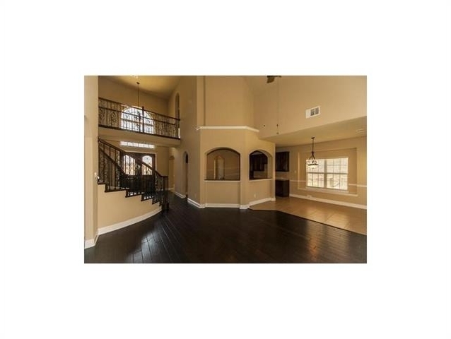 12060 Grandview Drive - Photo 12