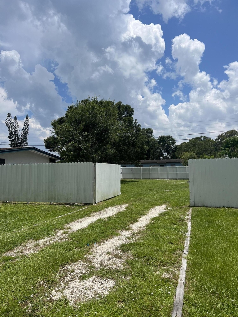 355 Johnston Street - Photo 13