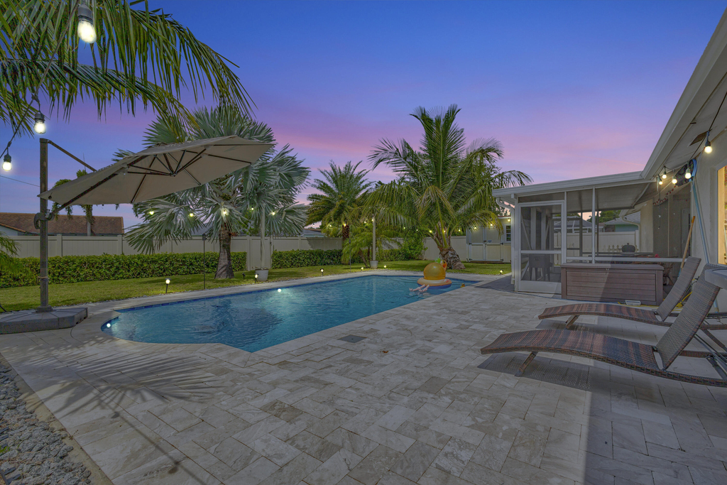1104 Jackpine Street - Photo 1