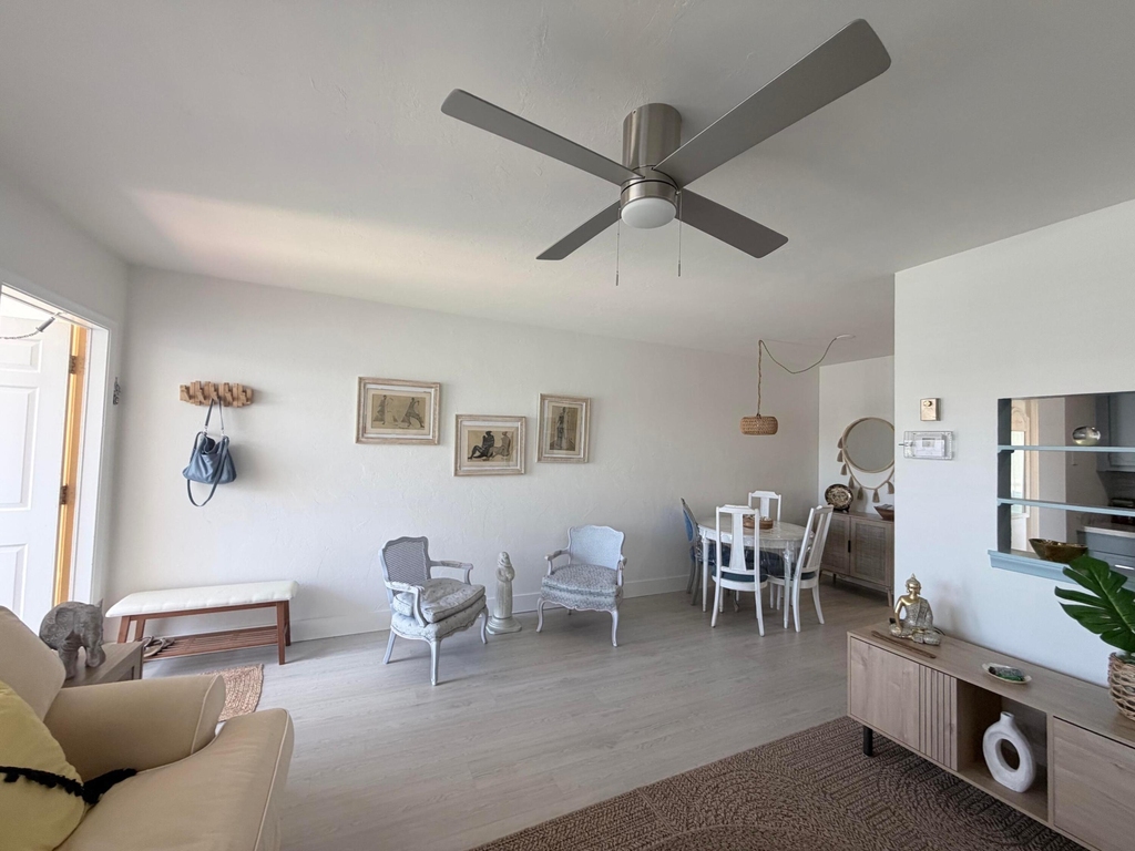 3322 Cynthia Lane - Photo 3