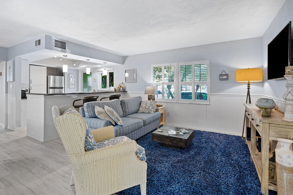 1030 Langer Way - Photo 1