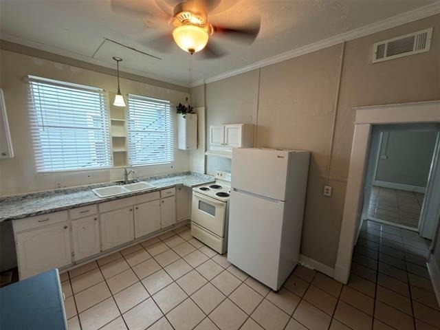 1019 Sheridan Avenue - Photo 7