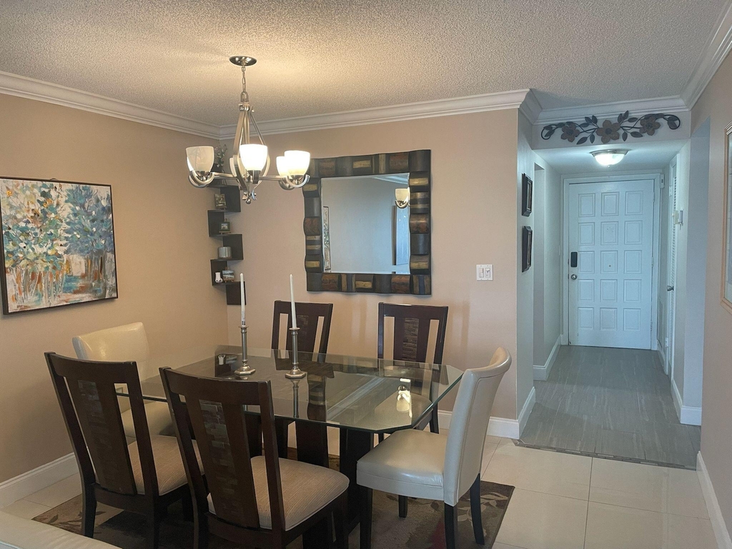 4539 Luxemburg Court - Photo 8