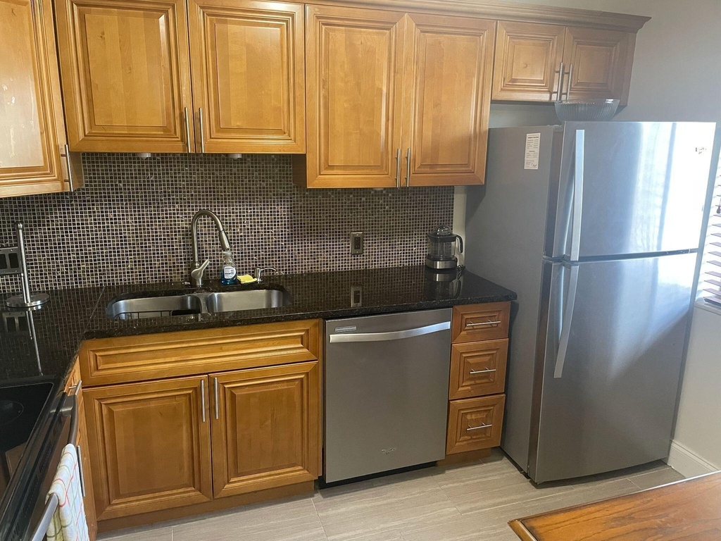 4539 Luxemburg Court - Photo 22