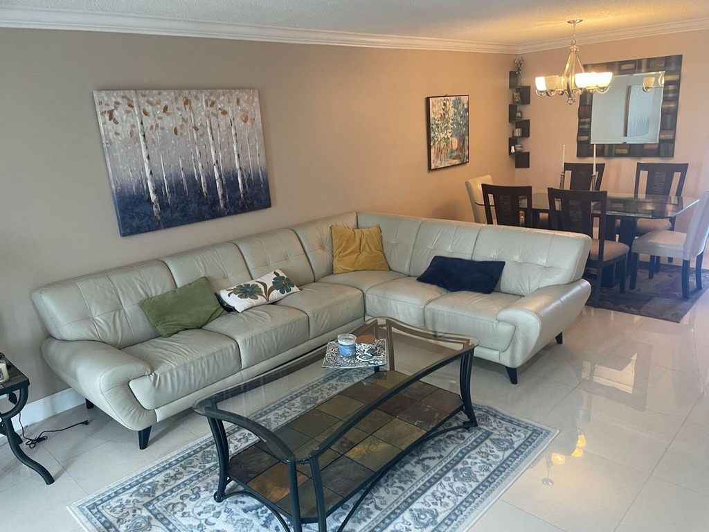 4539 Luxemburg Court - Photo 5