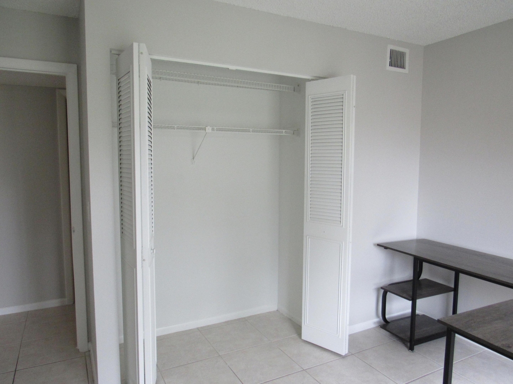 703 Sunny Pine Way - Photo 14