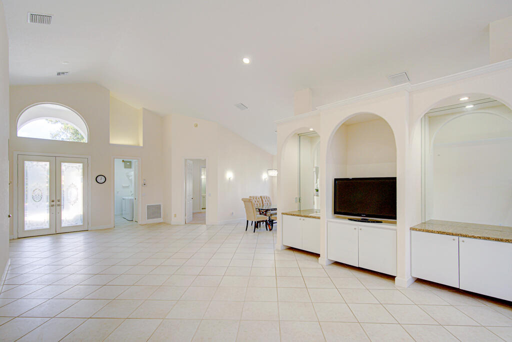 6646 Oakmont Way - Photo 18