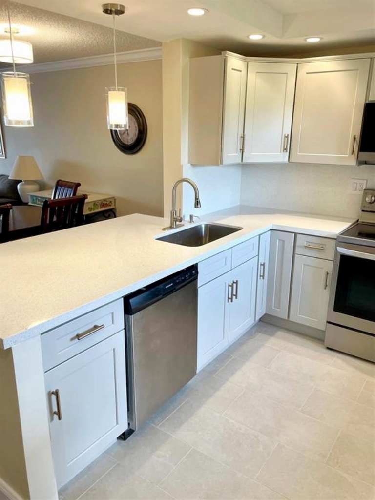 1541 S Ocean Boulevard - Photo 2