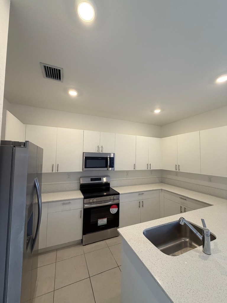 2885 Se 25th Road - Photo 17