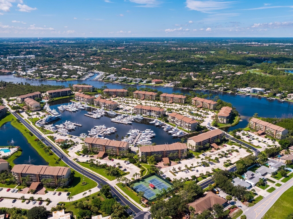 1401 Tidal Pointe Boulevard - Photo 0