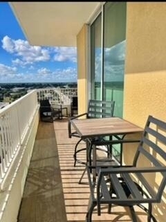 700 E Boynton Beach Boulevard E - Photo 6