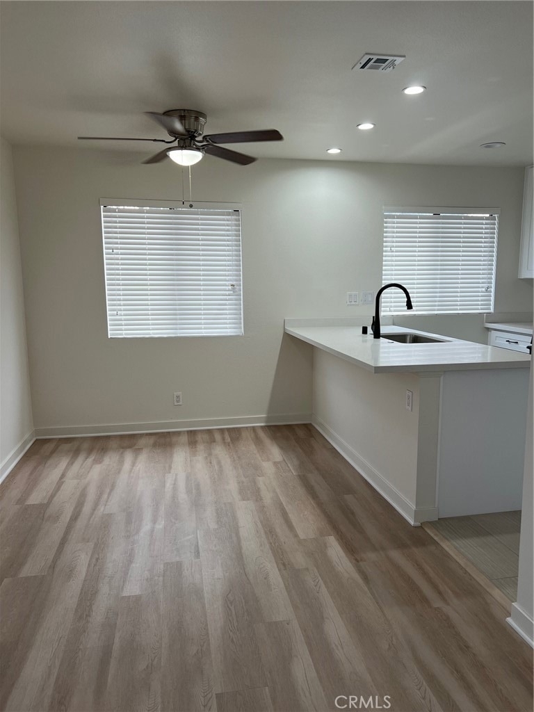 235 W 4th Street - Photo 22