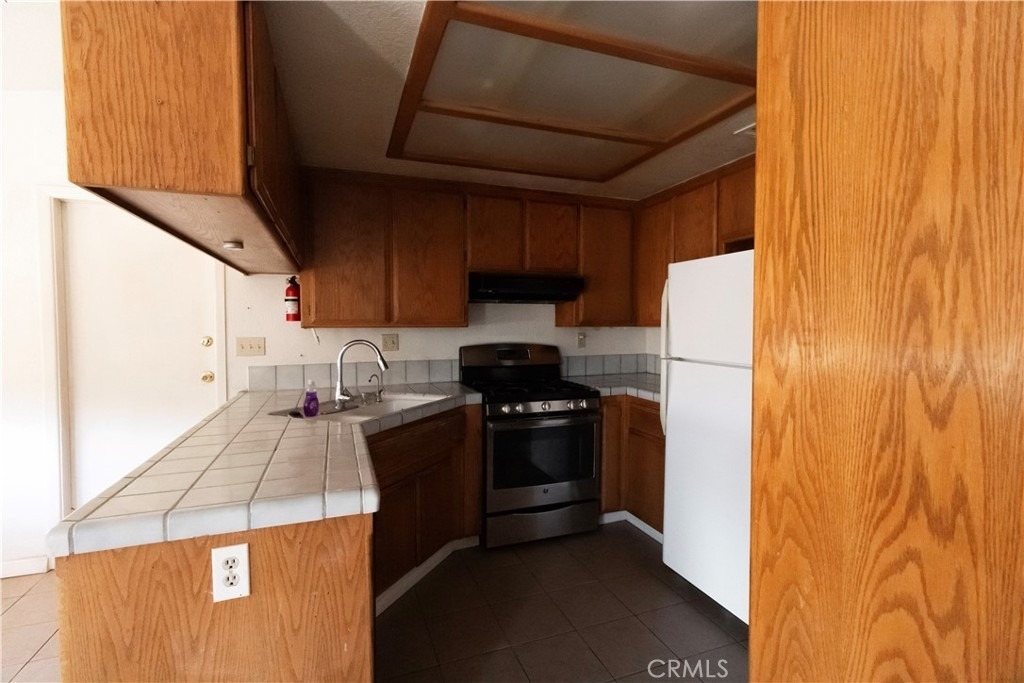 32303 Sapphire Road - Photo 9