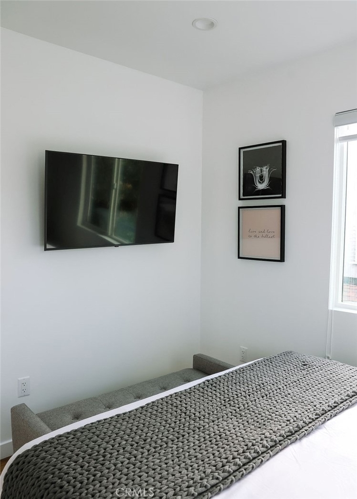 1219 N Alexandria Avenue - Photo 26