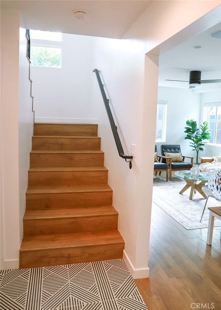 1219 N Alexandria Avenue - Photo 21